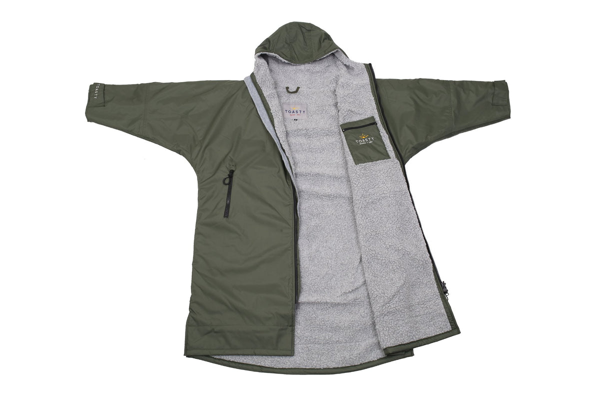 Ultra Warm Fleece Lined Weatherproof Jacket / Outdoor Changing Robe in ...
