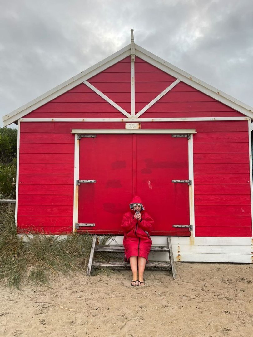 Toasty Red weatherproof, cosy and multifunctional jacket for all outdoor activities. Fully lined with thick, soft, moisture wicking fleece that acts as a blanket to keep your core warm and dry even during the coldest winter months.